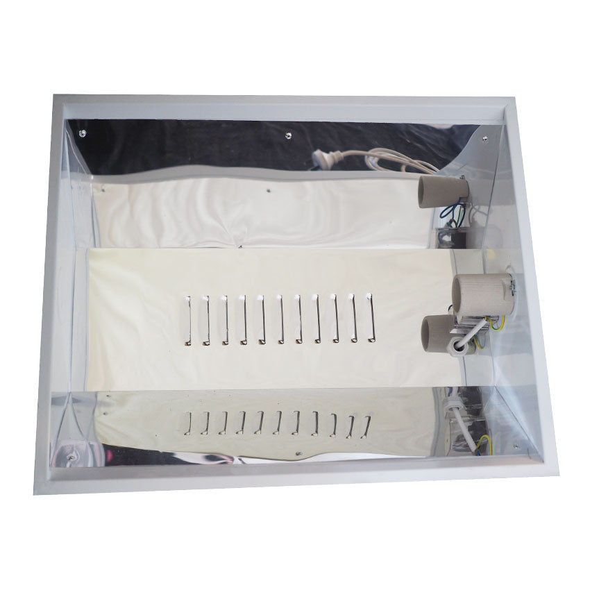 POWERPLANT SINGLE CFL REFECTOR 240V FLAT EARTH PLUG